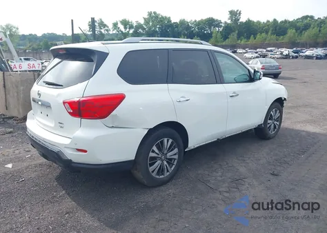 2017 Nissan Pathfinder Sv z USA, uszkodzony, nr VIN 5N1DR2MM6HC623919